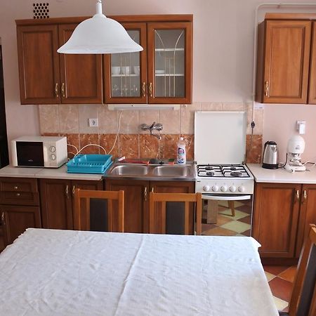 Kisasszony Apartman 에게르 외부 사진